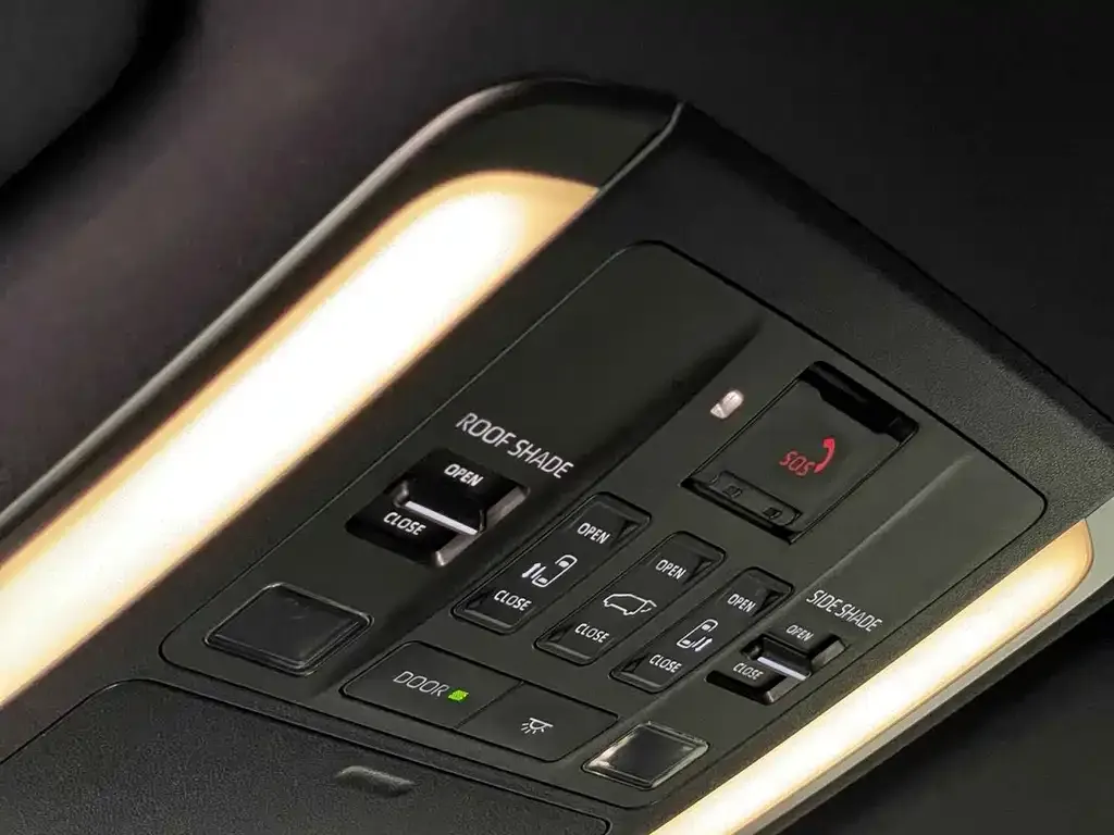 Toyota Alphard — фото 10