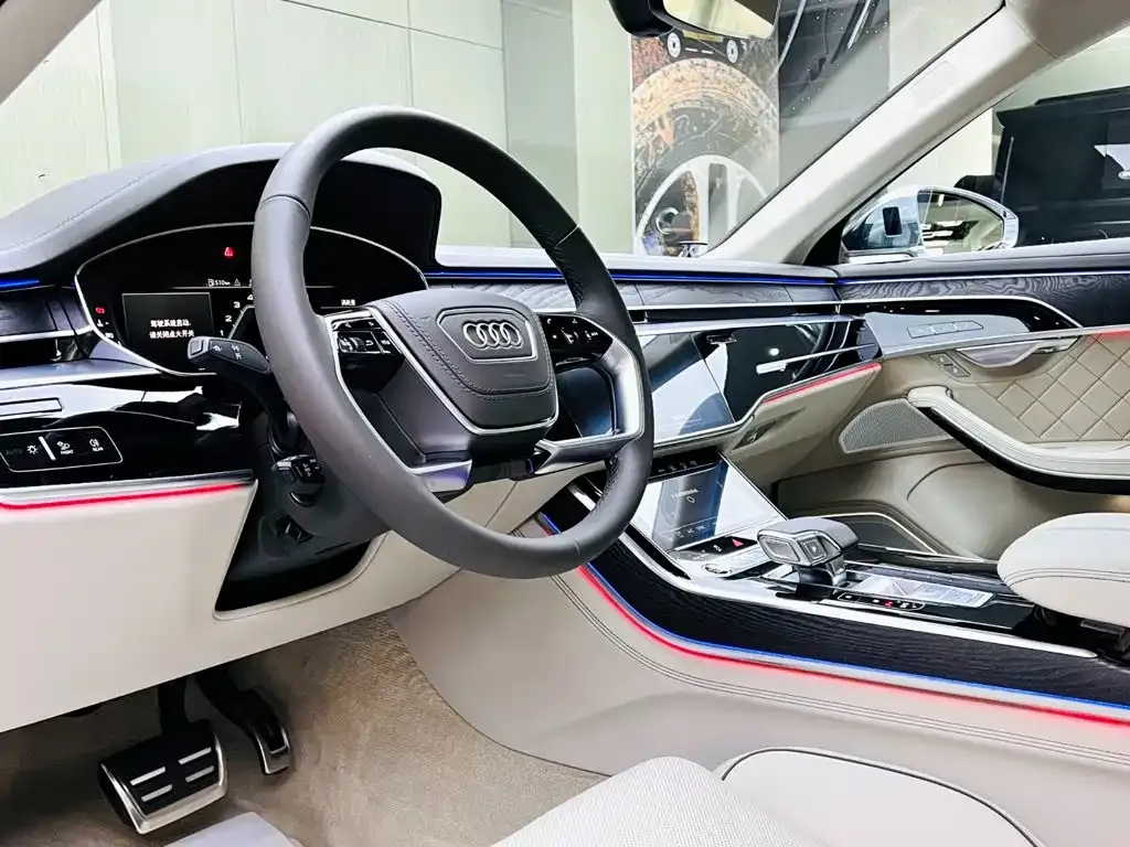 Audi A8 — фото 4