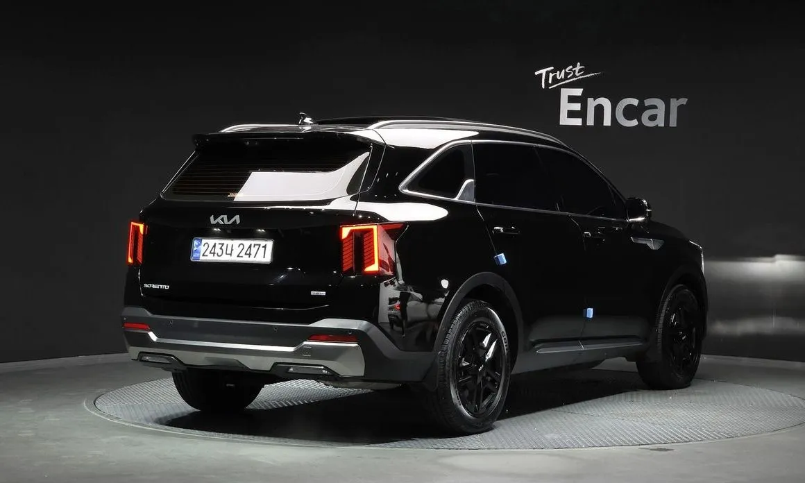 Kia Sorento — фото 3
