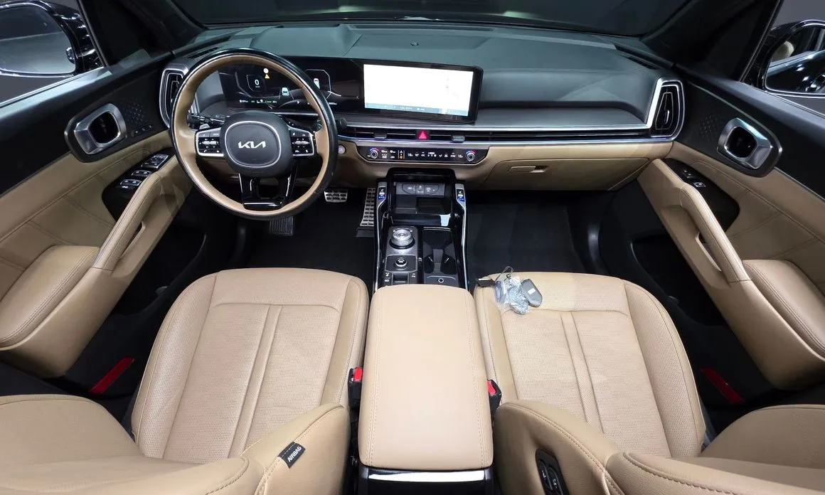 Kia Sorento — фото 10