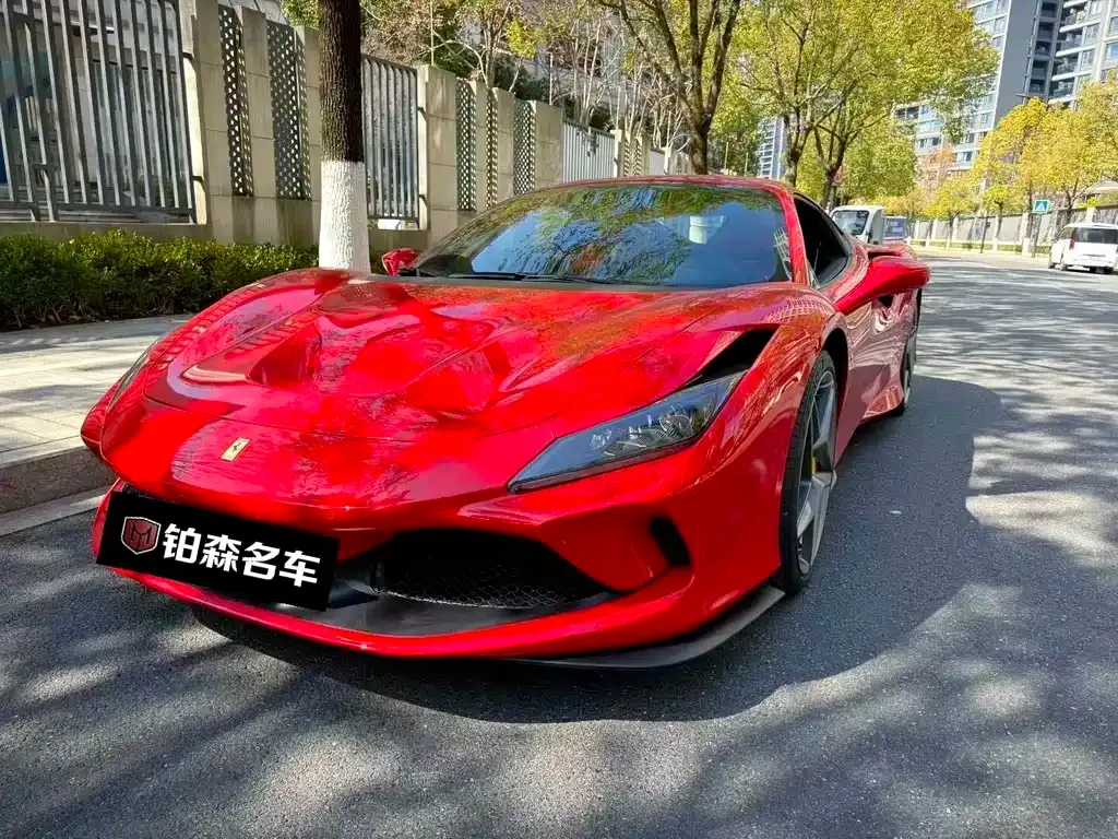 Ferrari F8 — фото 1