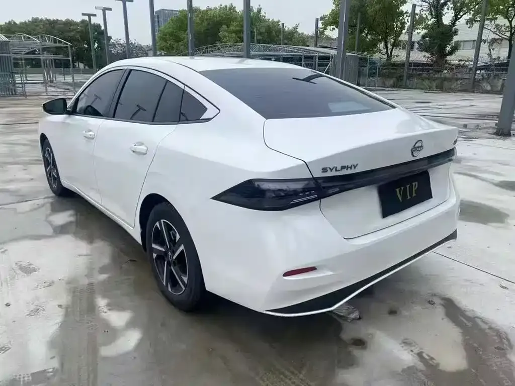 Nissan Sylphy — фото 4