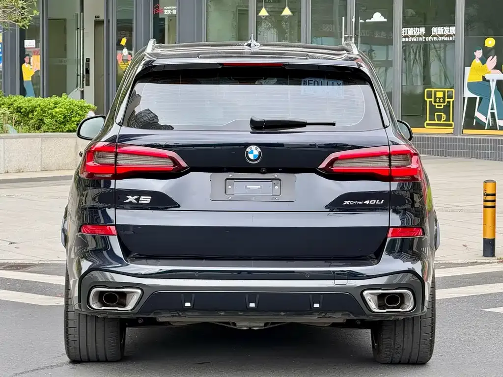 BMW X5 — фото 2