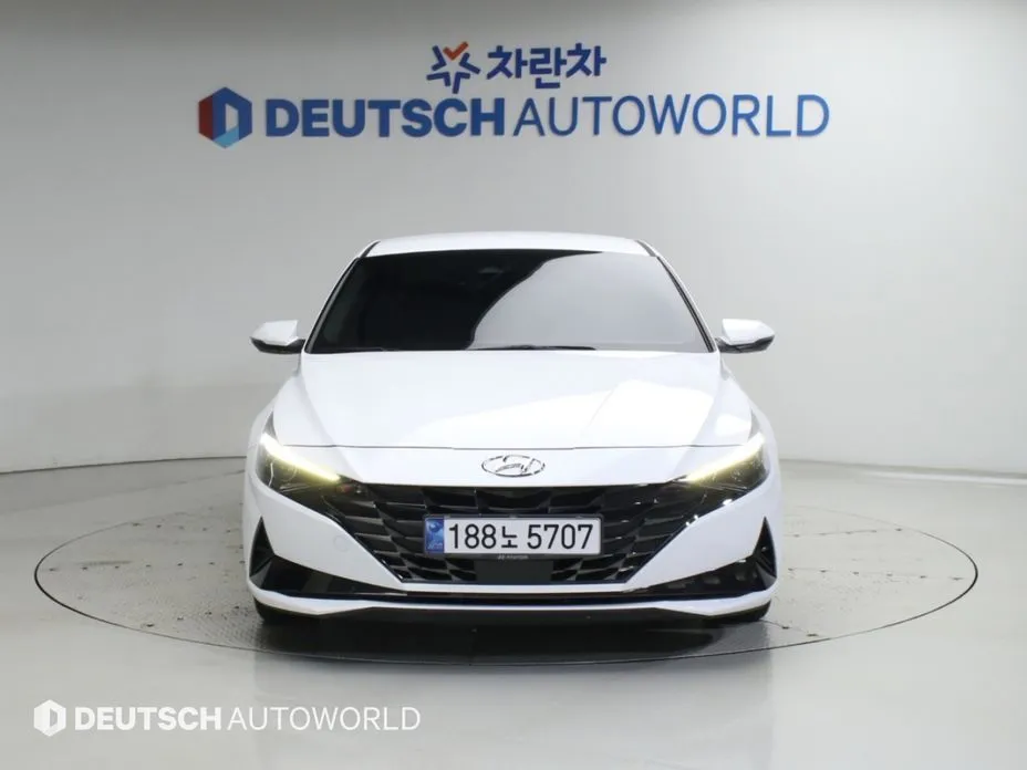 Hyundai AVANTE — фото 3