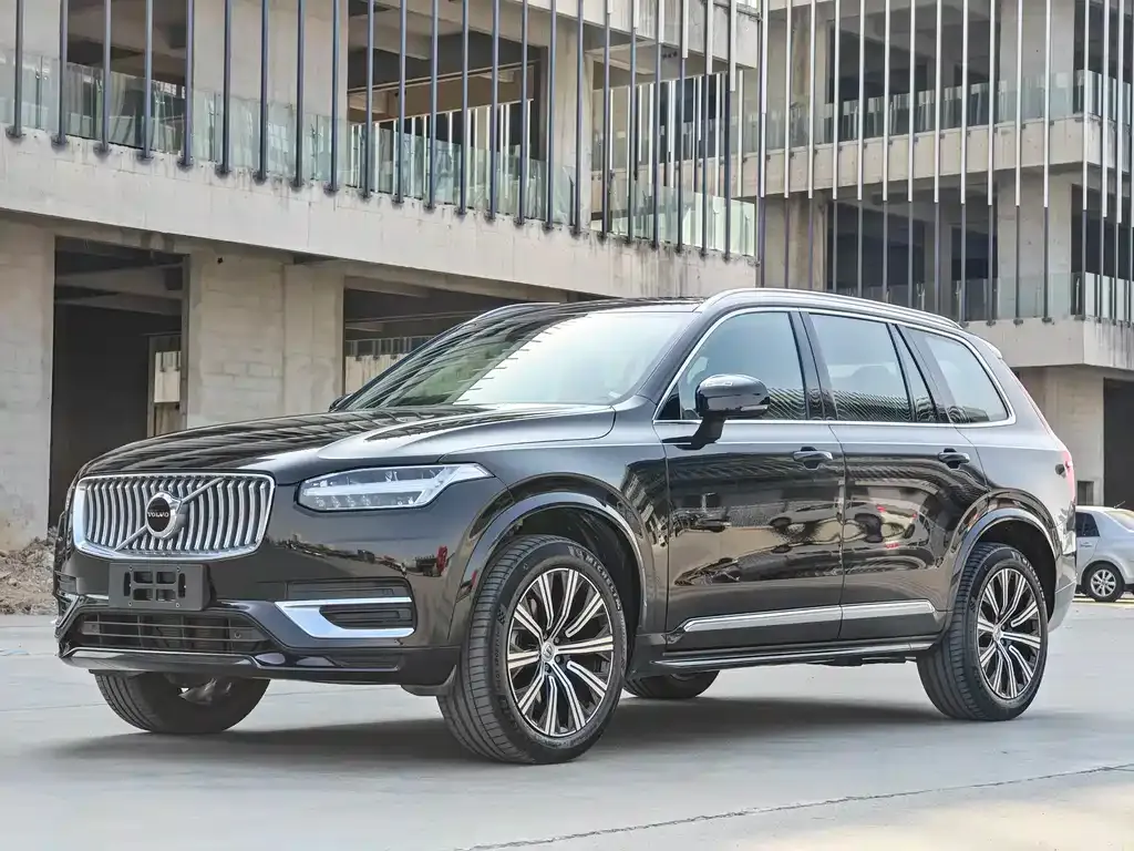 Volvo XC90 — фото 3