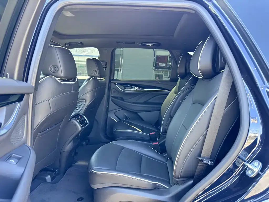Buick Enclave — фото 2