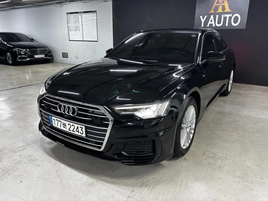 Audi A6 — фото 1