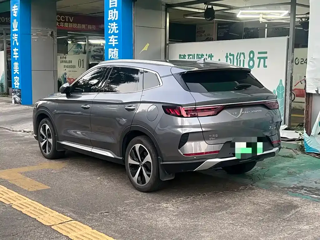 BYD PLUS New Energy — фото 4