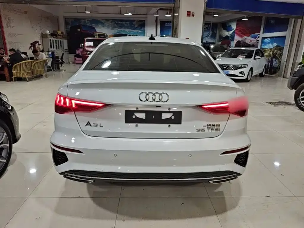 Audi A3 — фото 3