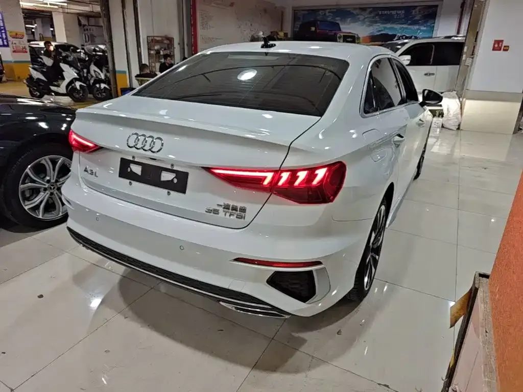 Audi A3 — фото 2