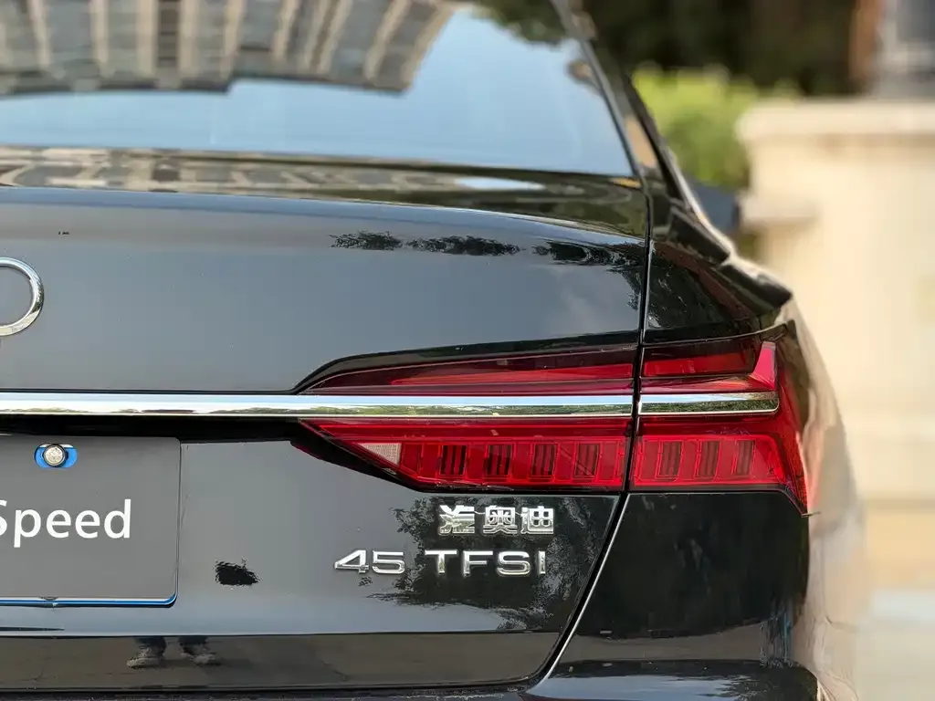 Audi A6L — фото 3