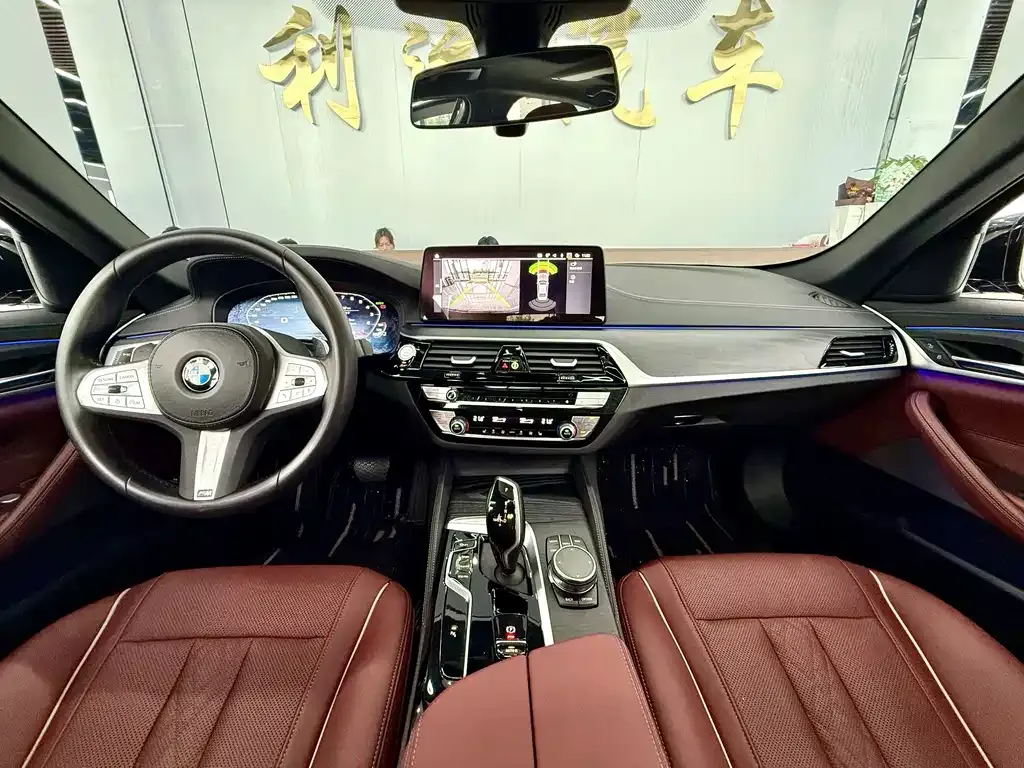BMW 5 Series — фото 4