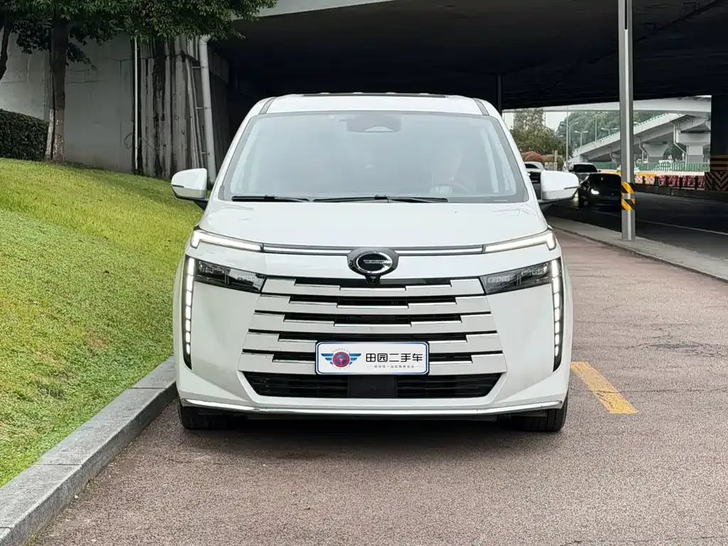 GAC Motor Trumpchi E8 — фото 9