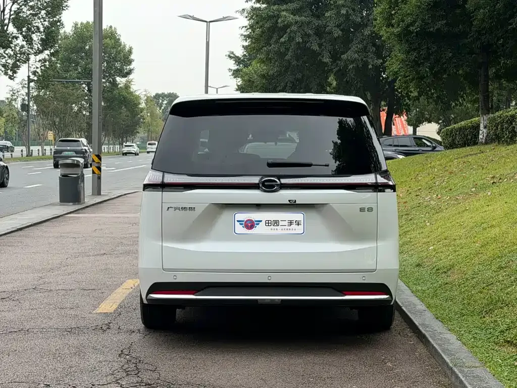 GAC Motor Trumpchi E8 — фото 8