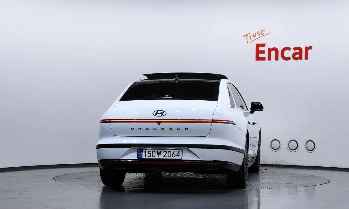 Hyundai Grandeur — фото 4