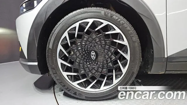Hyundai Ioniq5 — фото 10