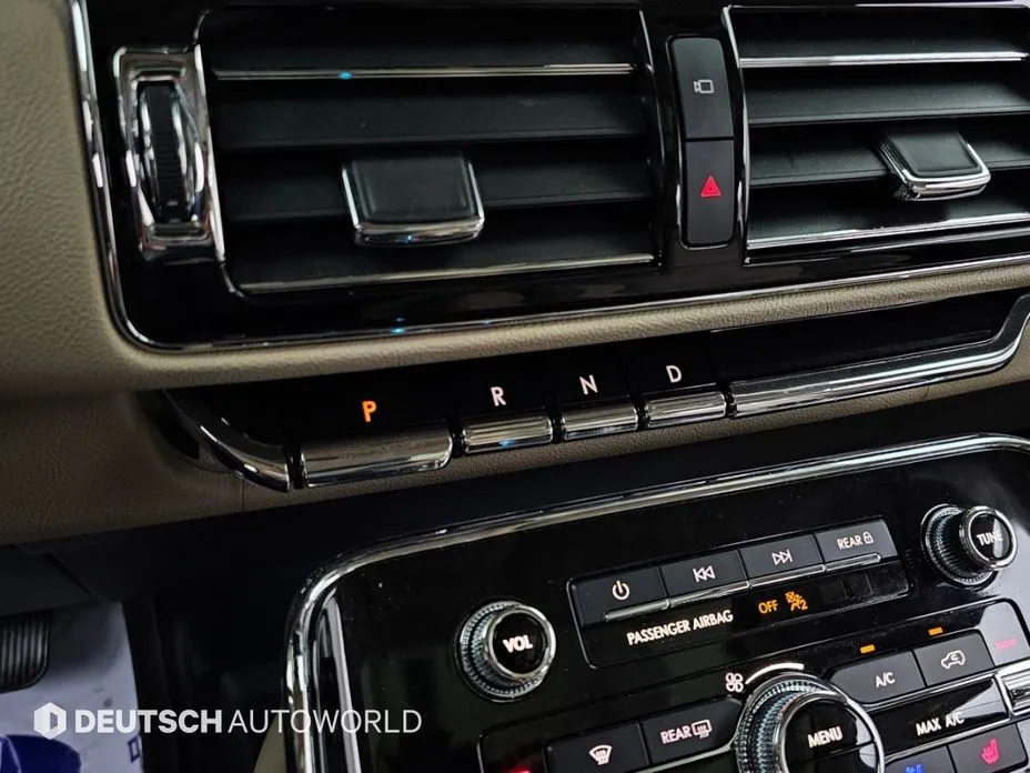 Lincoln Navigator — фото 10
