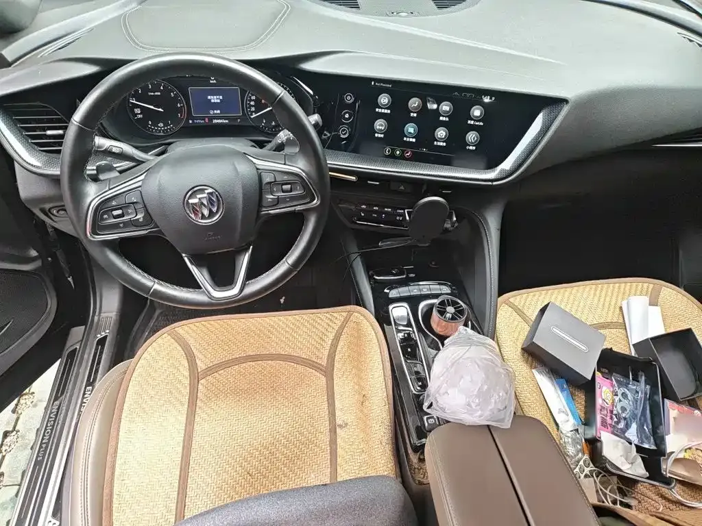Buick Envision Plus — фото 7