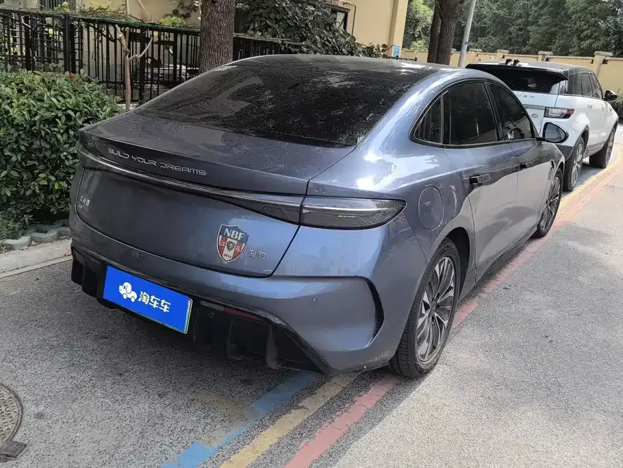 BYD Seal — фото 9