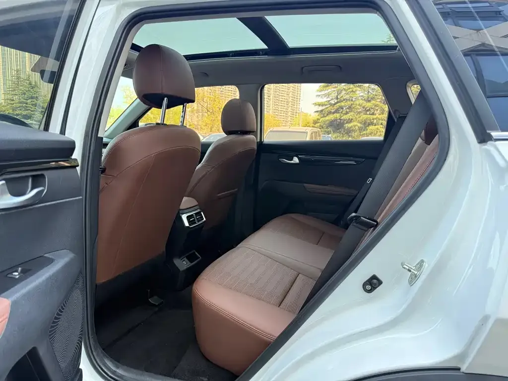 Kia Sportage — фото 4