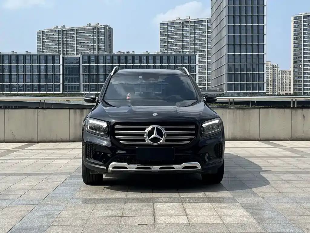 Mercedes-Benz GLB — фото 5