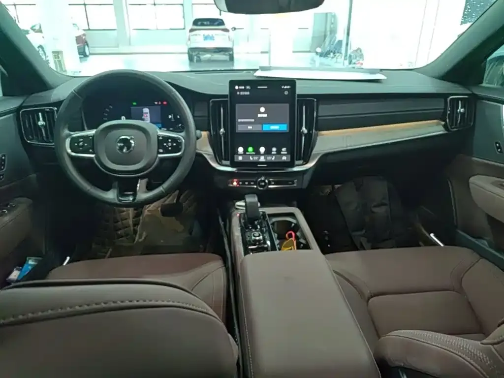 Volvo S90 — фото 2