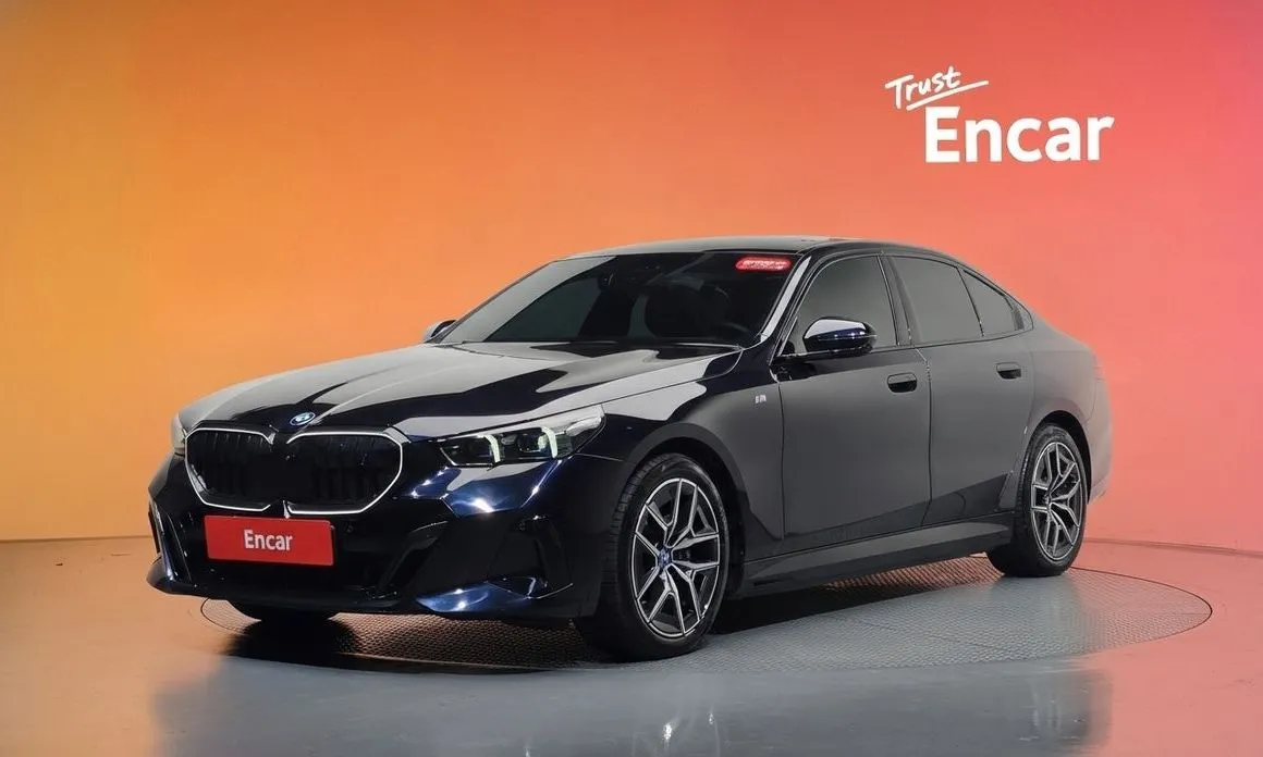 BMW i5 — фото 1