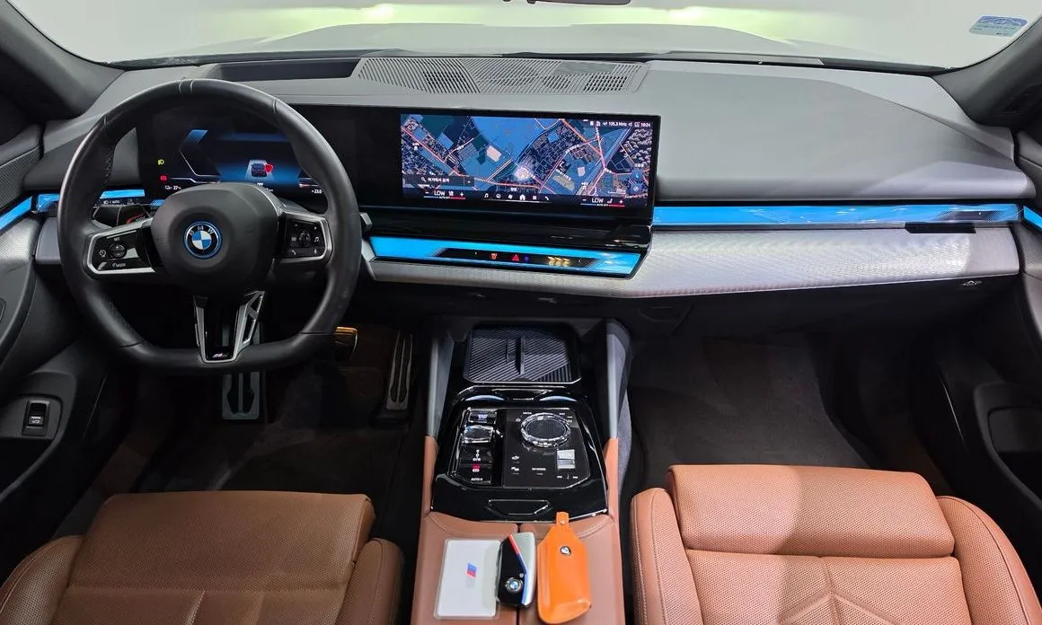 BMW i5 — фото 6