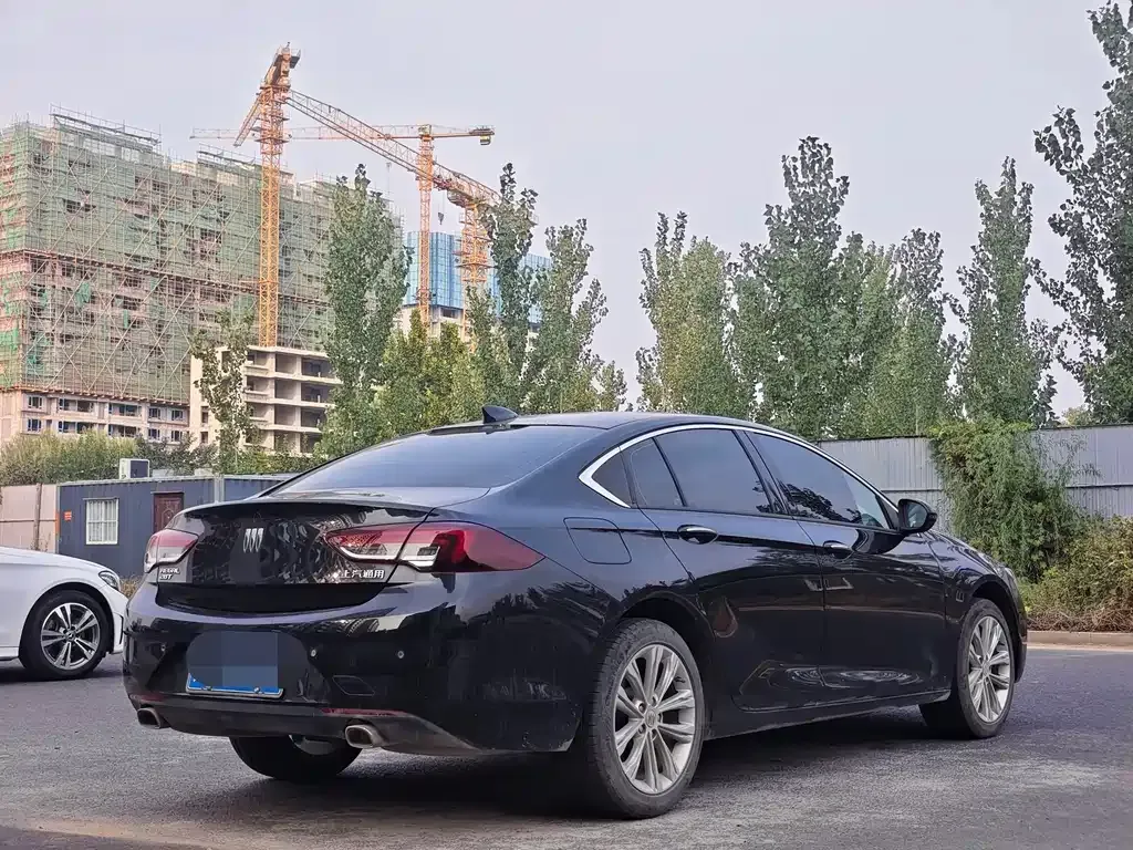 Buick Regal — фото 5