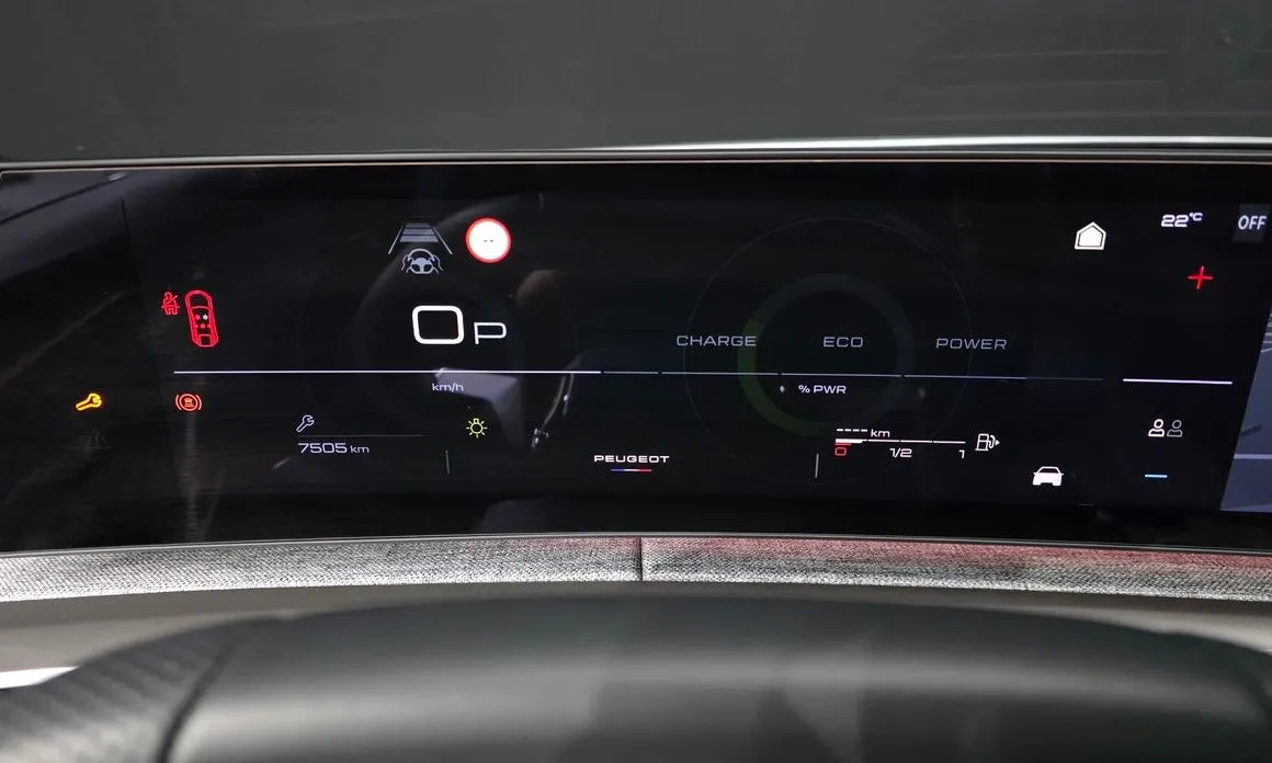 Peugeot 3008 — фото 10