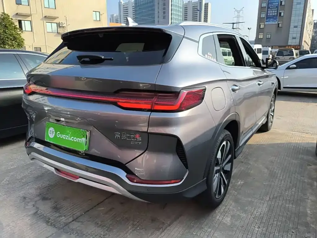 BYD PLUS New Energy — фото 3