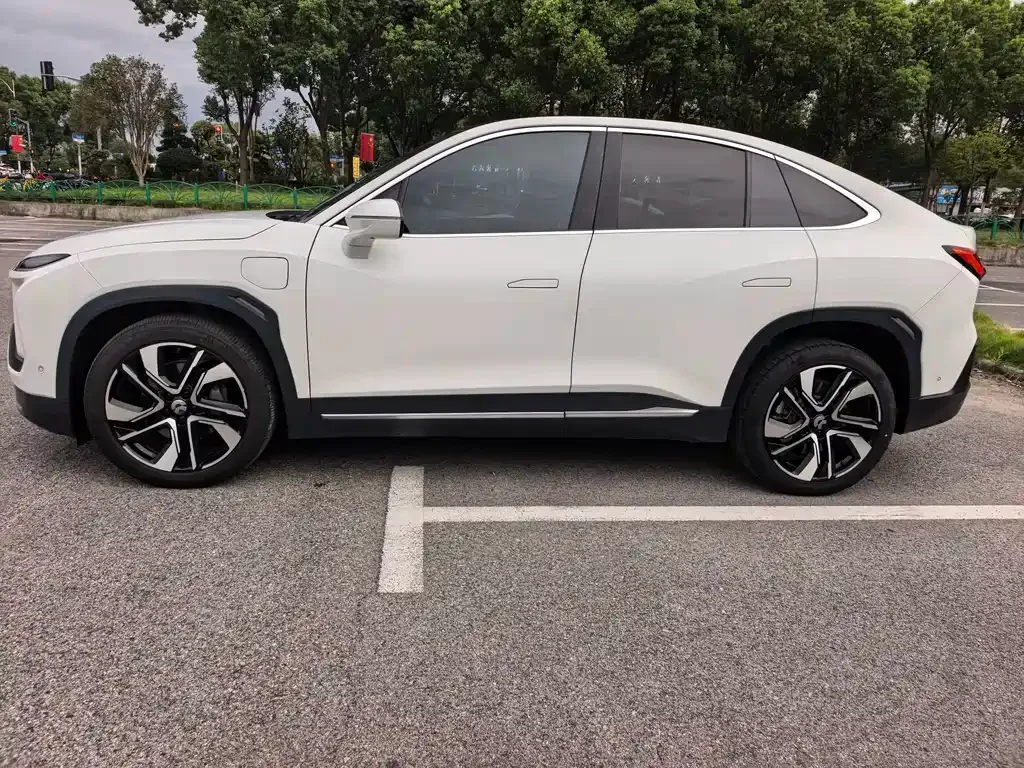 NIO EC6 — фото 3