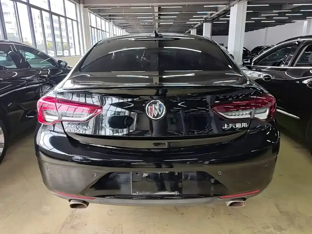 Buick Regal — фото 8