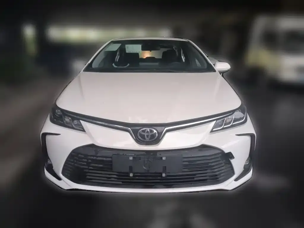Toyota Corolla — фото 4