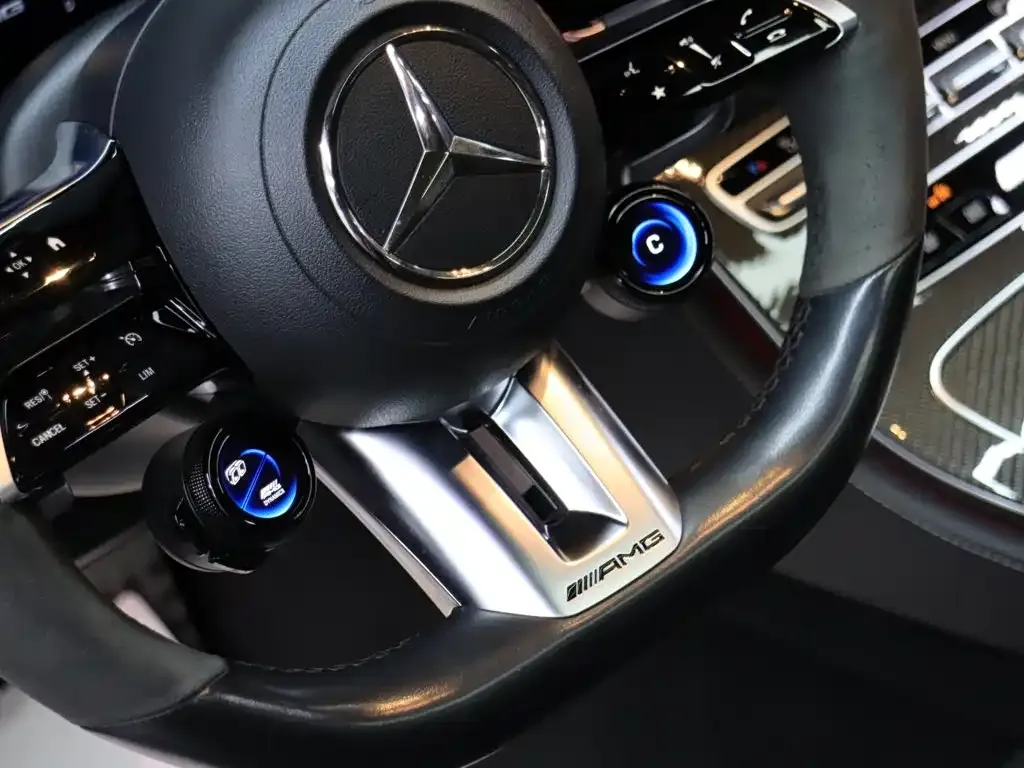 Mercedes-Benz E-Class AMG — фото 10