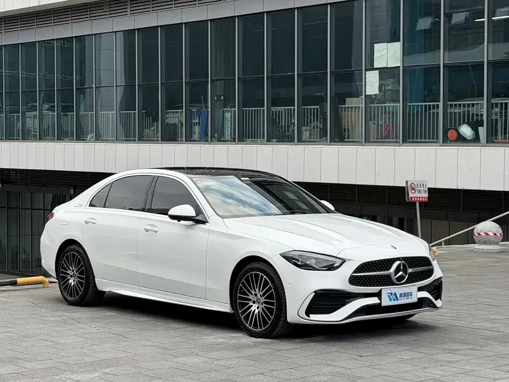 Mercedes-Benz C-Class — фото 8