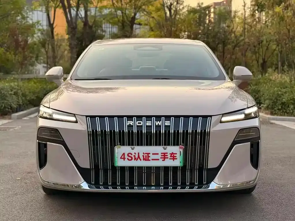 Roewe M7 DMH — фото 8