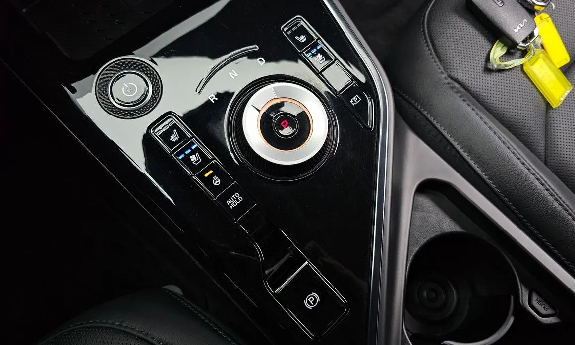Kia Niro — фото 9