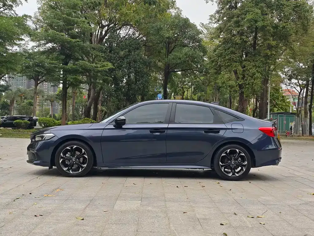 Honda Civic — фото 9