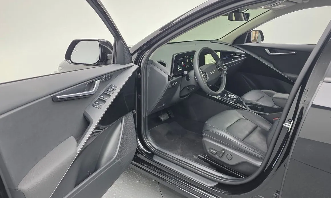 Kia Niro — фото 10
