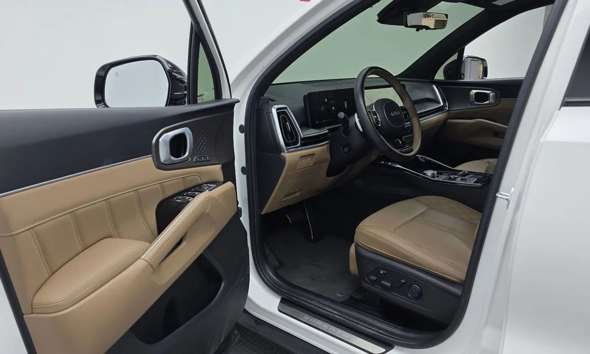 Kia Sorento — фото 6