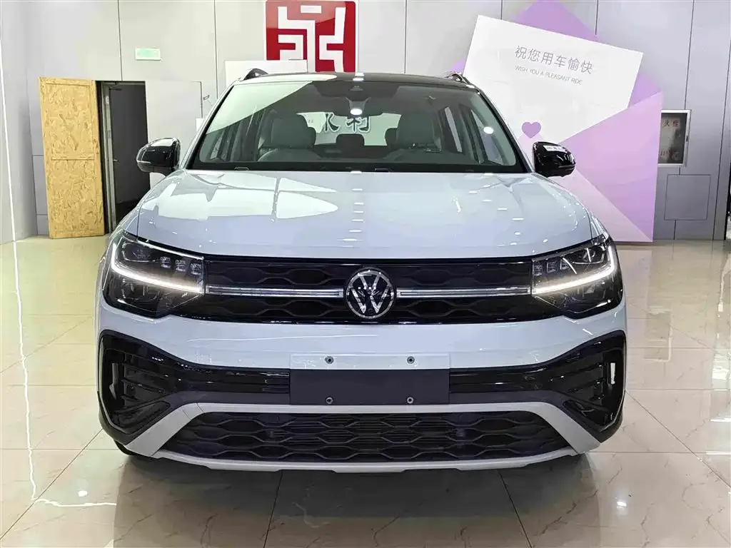 Volkswagen Tharu — фото 3