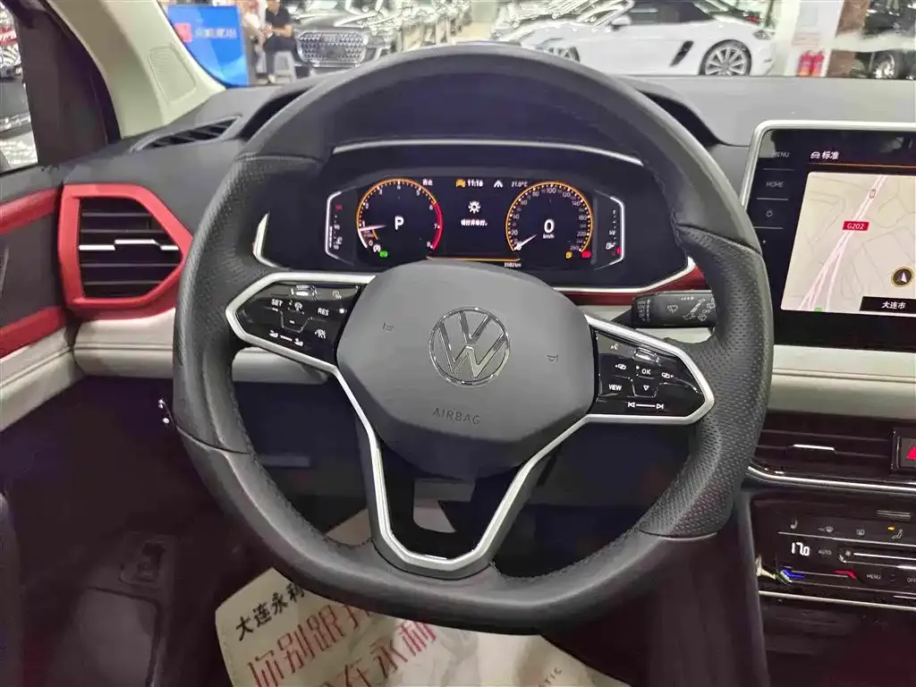 Volkswagen Tharu — фото 2
