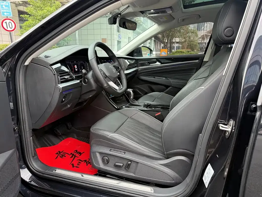 Volkswagen Passat — фото 4
