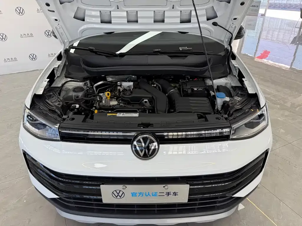 Volkswagen Tharu — фото 2