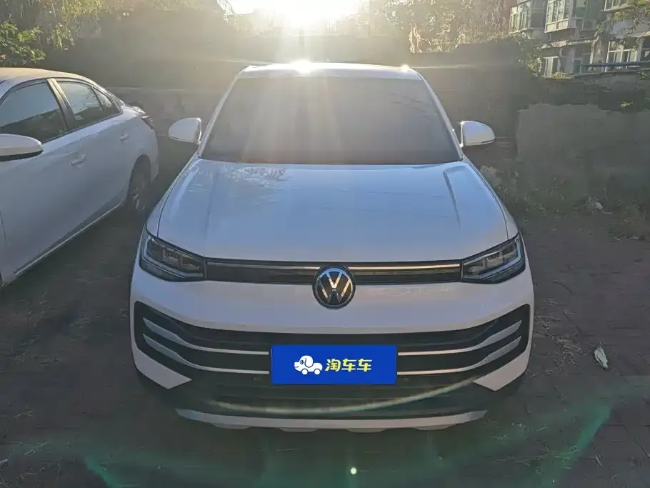 Volkswagen Tharu — фото 2