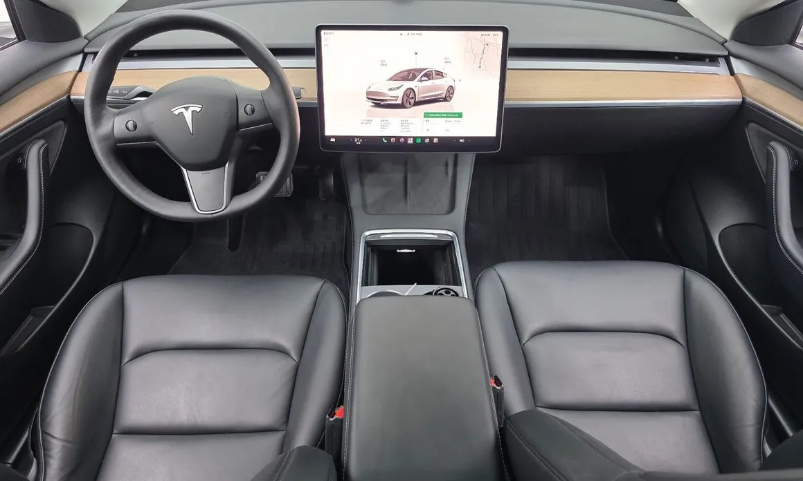 Tesla Model 3 — фото 7