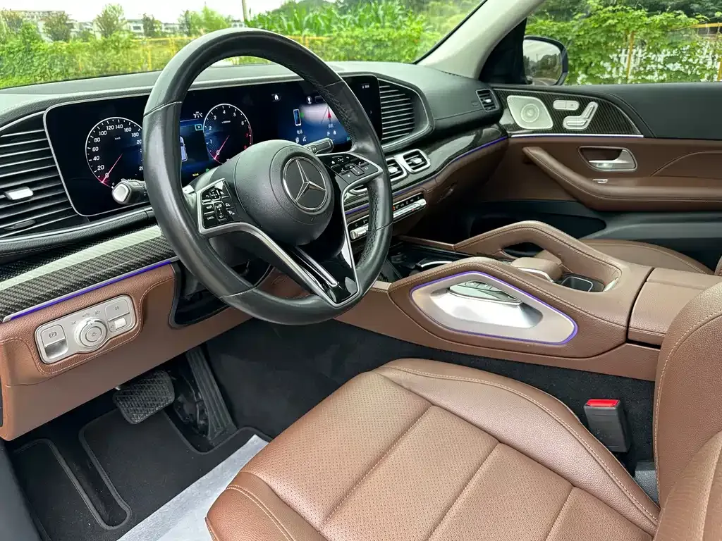 Mercedes-Benz GLE (Import) — фото 9