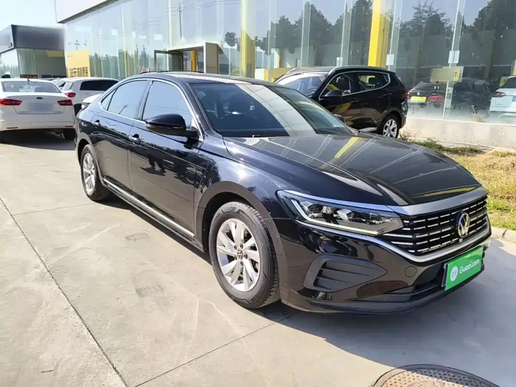 Volkswagen Passat — фото 4