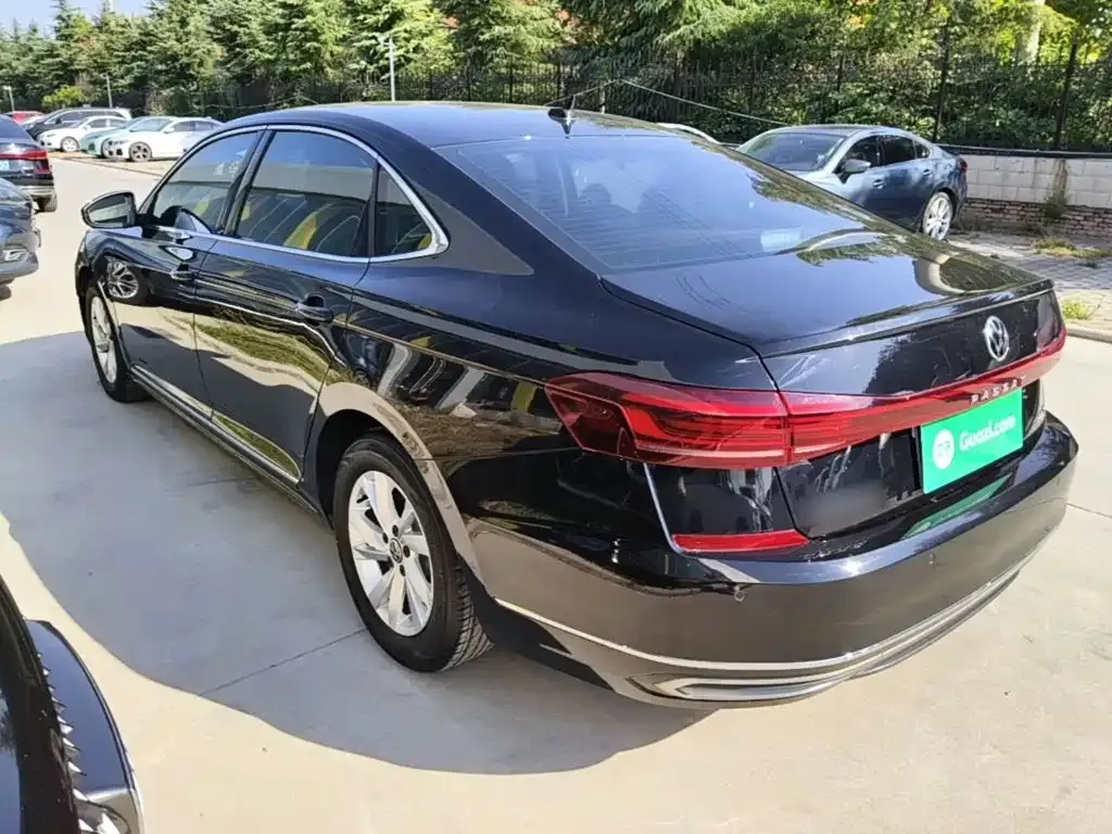 Volkswagen Passat — фото 9